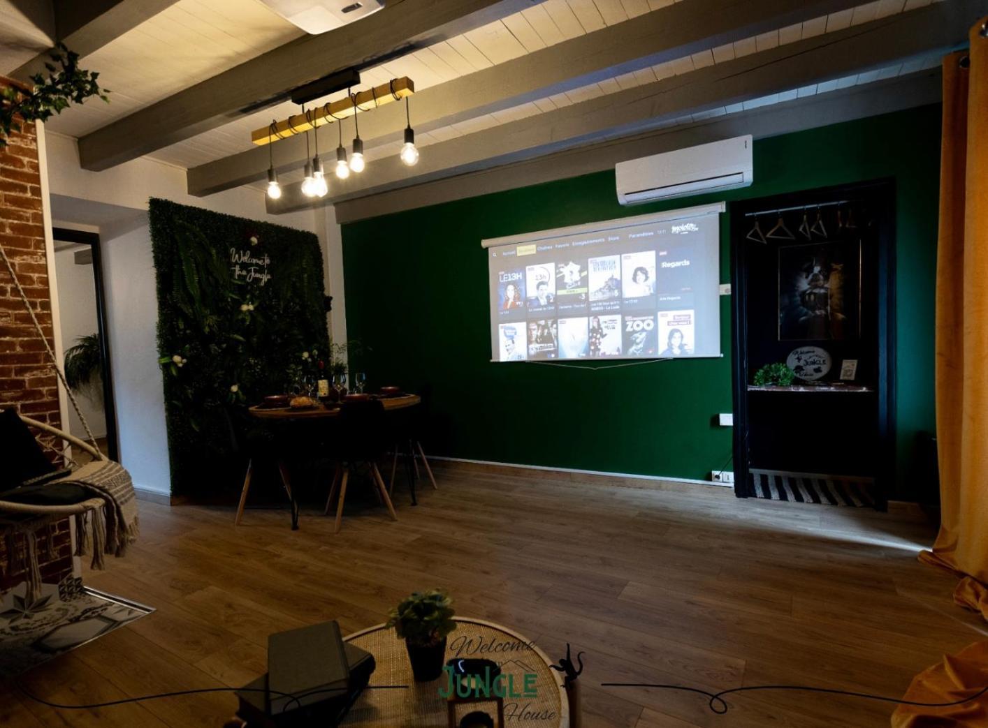 Maison "Jungle House" 90 M2 Billard, Retroprojecteur, Bar A Jeux , Vinyle, Wifi Fibre, Ideal Pro & Famille A Montbrison Buitenkant foto