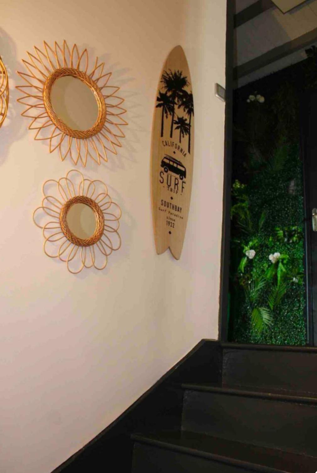 Maison "Jungle House" 90 M2 Billard, Retroprojecteur, Bar A Jeux , Vinyle, Wifi Fibre, Ideal Pro & Famille A Montbrison Buitenkant foto
