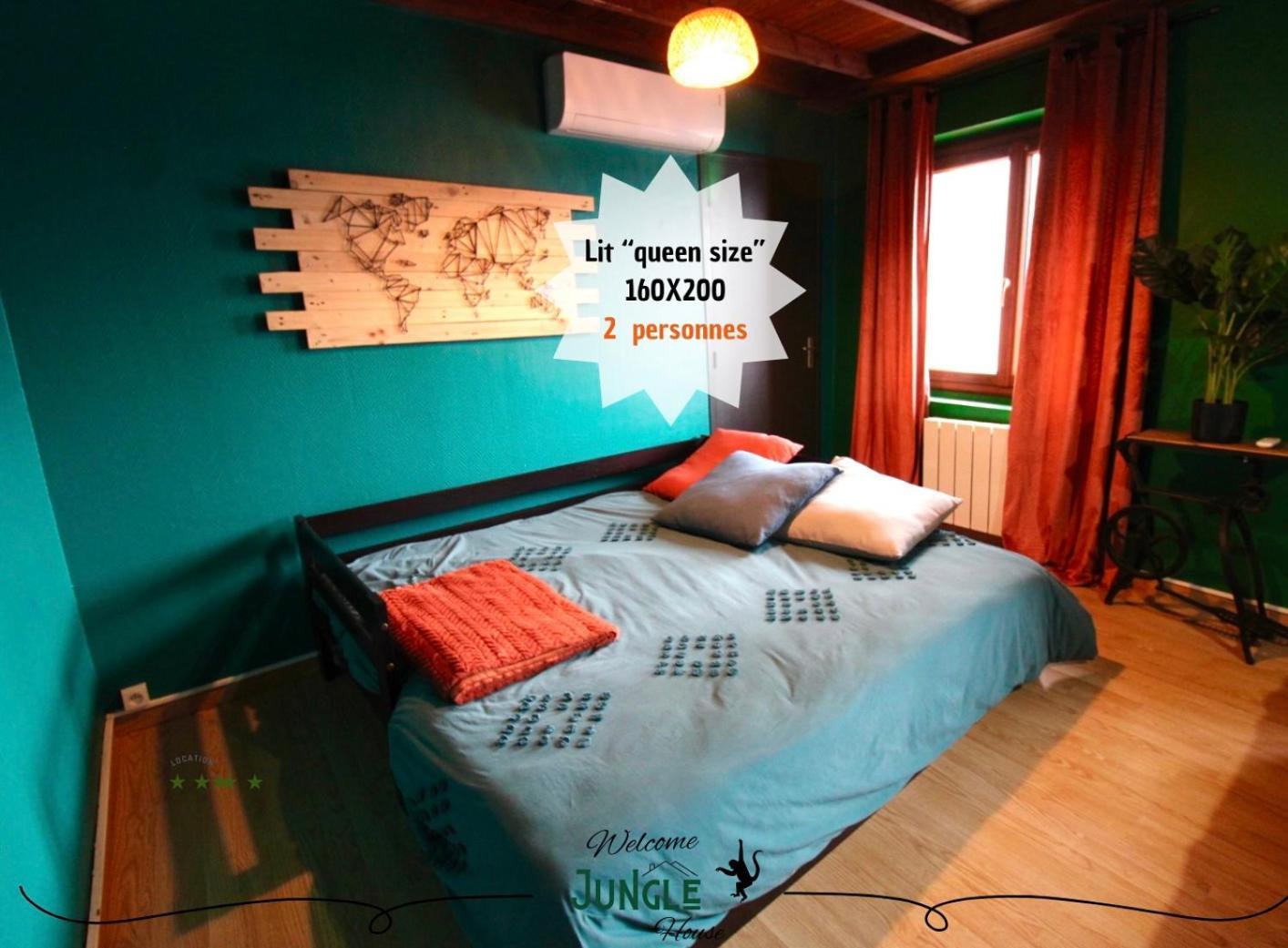 Maison "Jungle House" 90 M2 Billard, Retroprojecteur, Bar A Jeux , Vinyle, Wifi Fibre, Ideal Pro & Famille A Montbrison Buitenkant foto