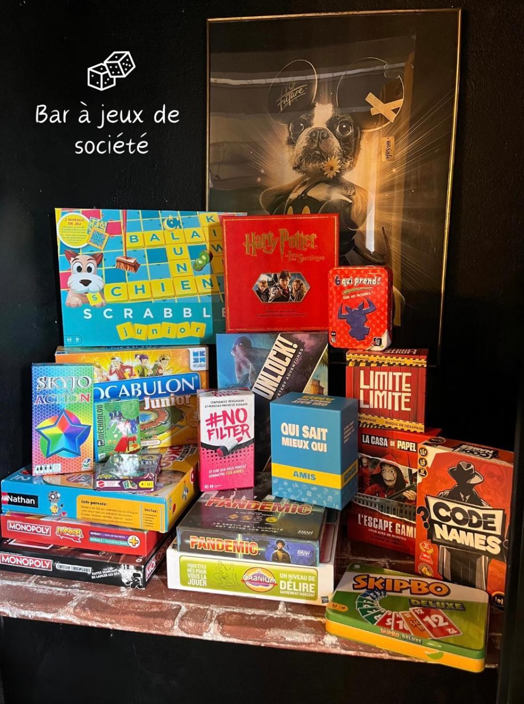 Maison "Jungle House" 90 M2 Billard, Retroprojecteur, Bar A Jeux , Vinyle, Wifi Fibre, Ideal Pro & Famille A Montbrison Buitenkant foto